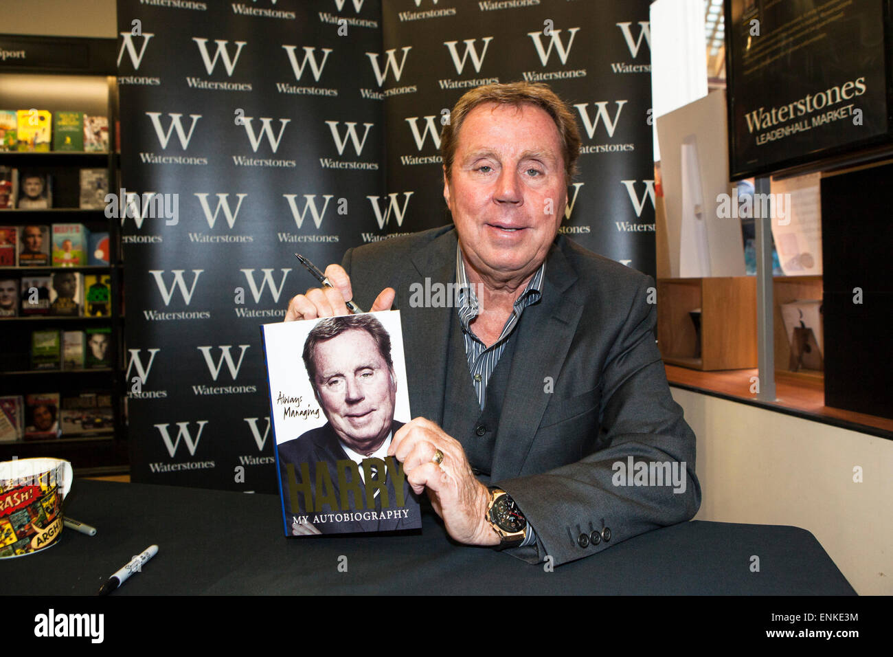 Football manager Harry Redknapp signs copies of his autobiography 'Always Managing' at Waterstones, Leadenhall Market in London. Stock Photo