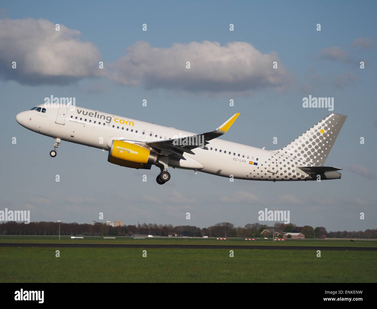 EC-LVV Vueling Airbus A320-232(WL) takeoff from Polderbaan, Schiphol (AMS - EHAM), Stock Photo
