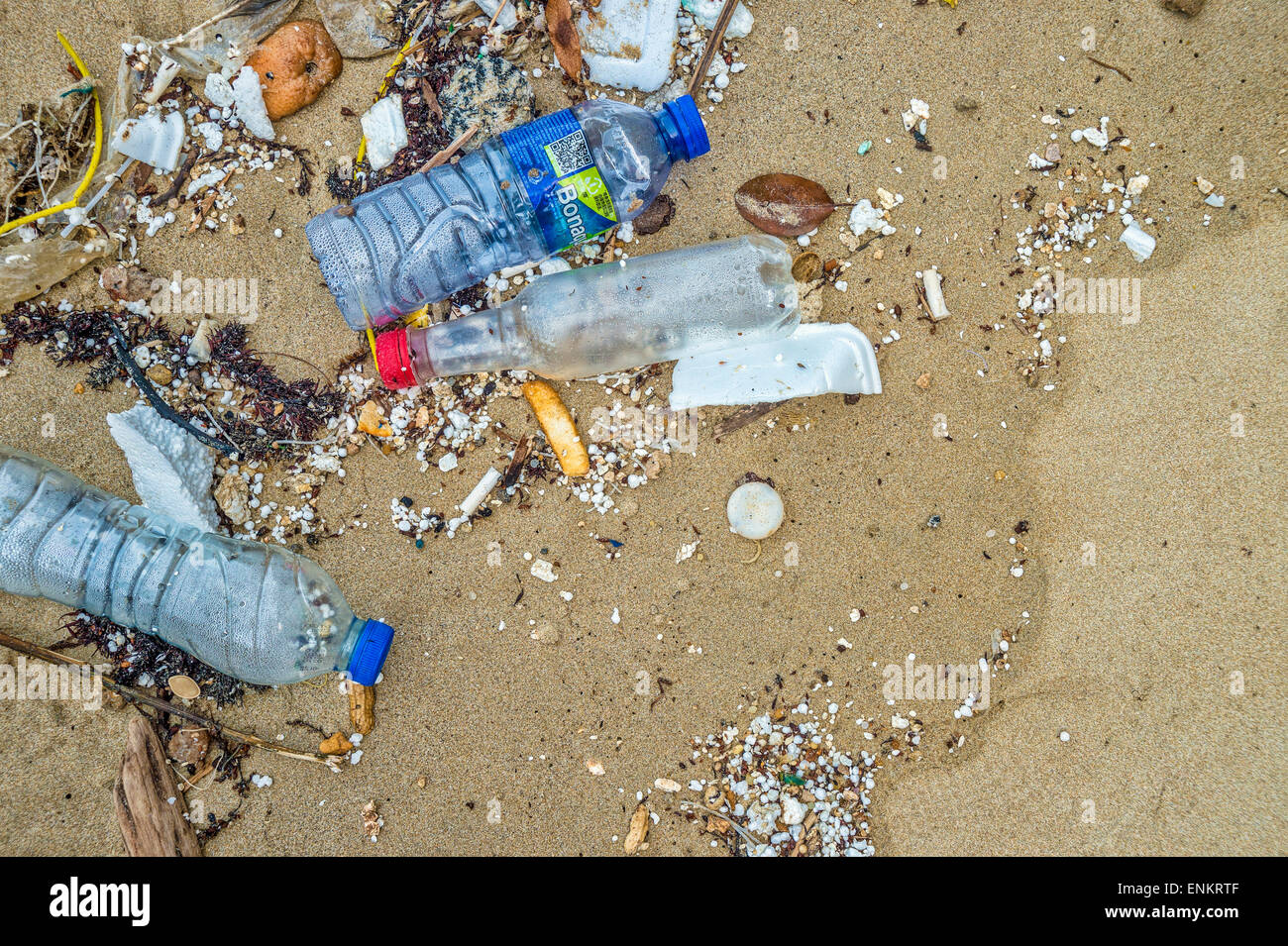 Rubbish on a beach, in Hong-Kong Stock Photo