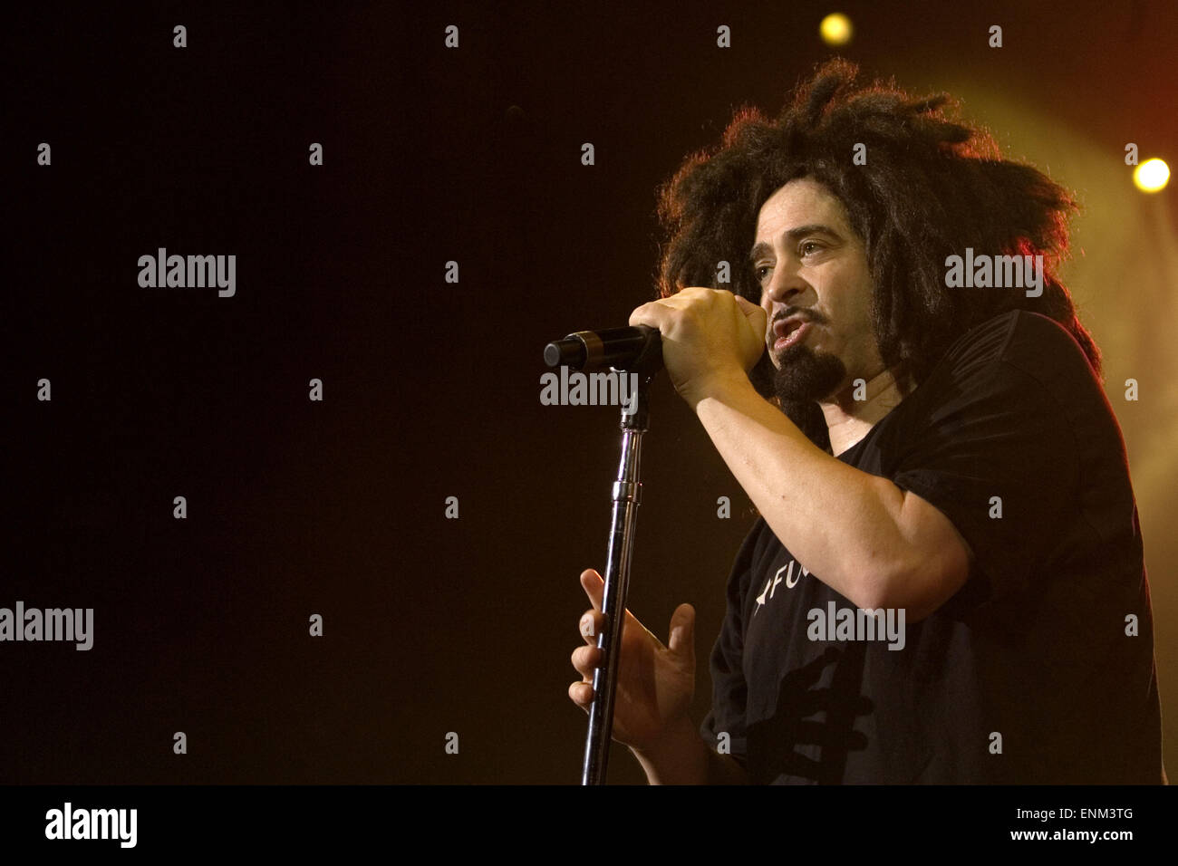 Counting Crows performing live in concert at the O2 Academy Featuring ...