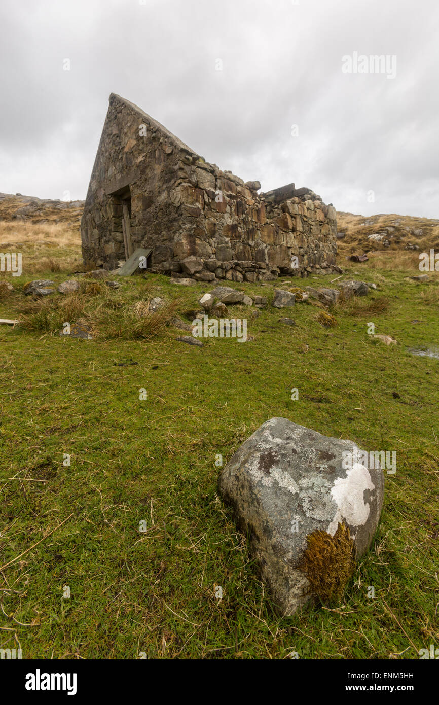 A derelict crofters cottage on the Isle of Harris in the Outer Hebrides Stock Photo