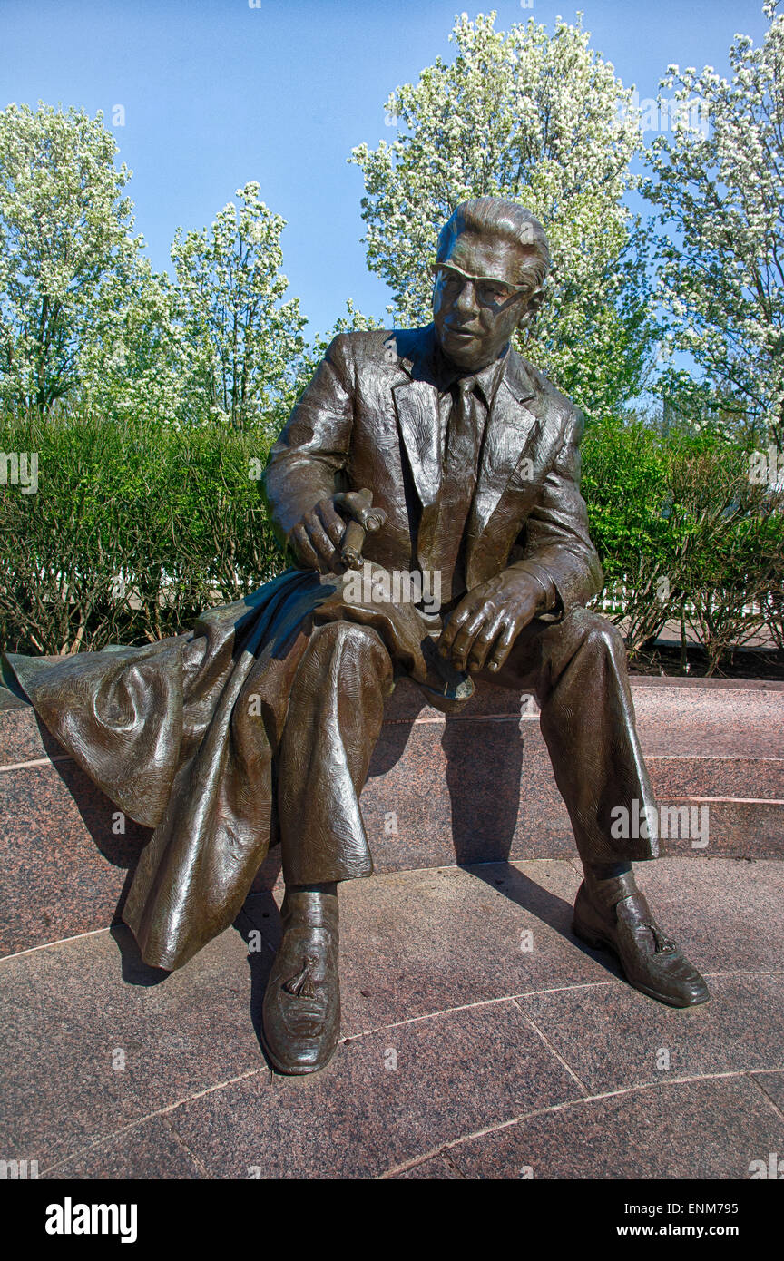 Art Rooney, the highly revered founder of the Pittsburgh Steelers, is