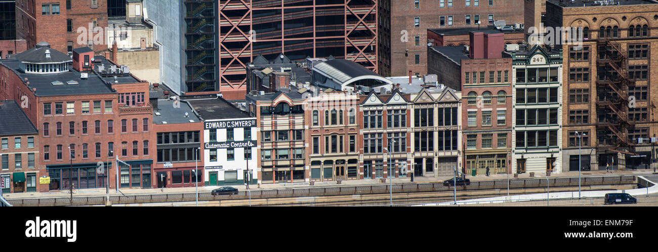 The historic Firstside District comprises an area of Pittsburgh’, Pennsylvania's stone-paved banks along Monongahela River. Stock Photo