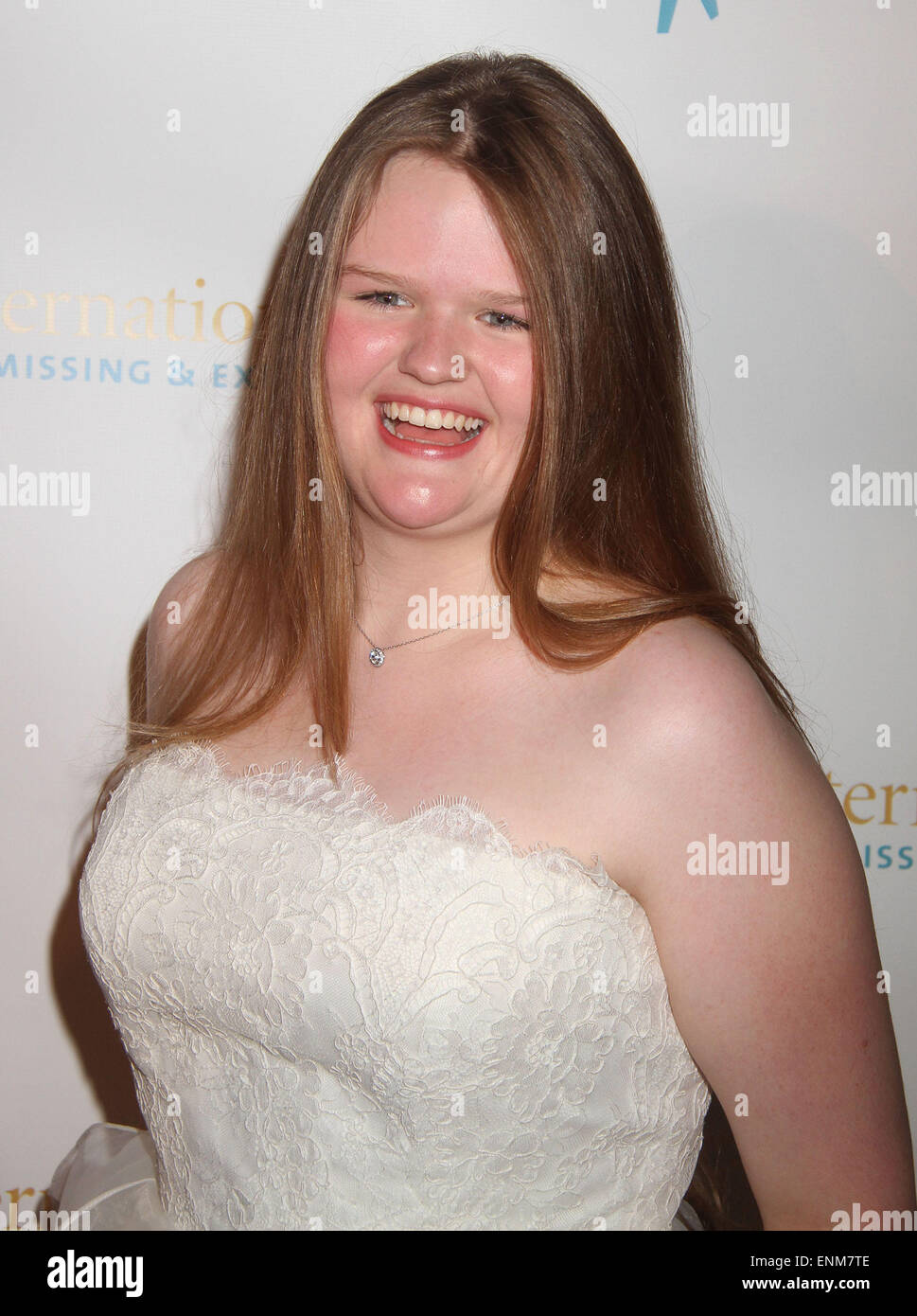 New York, New York, USA. 7th May, 2015. Opera singer SARA STEVENS