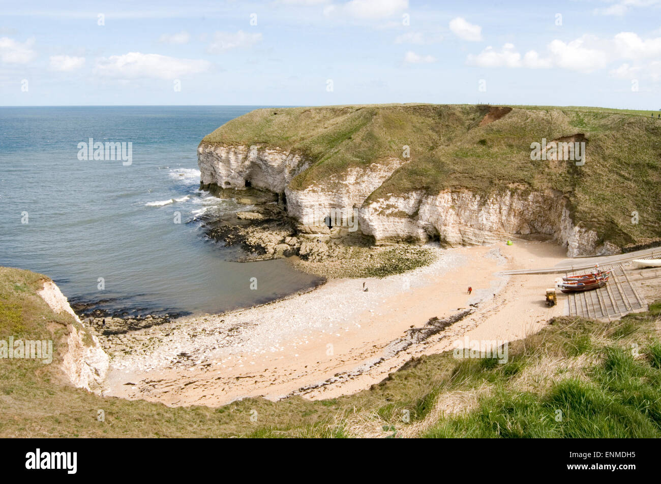 Flamborough Head  the Yorkshire coast of England, between the Filey and Bridlington bays of the North Sea chalk cliffs cliffs Stock Photo