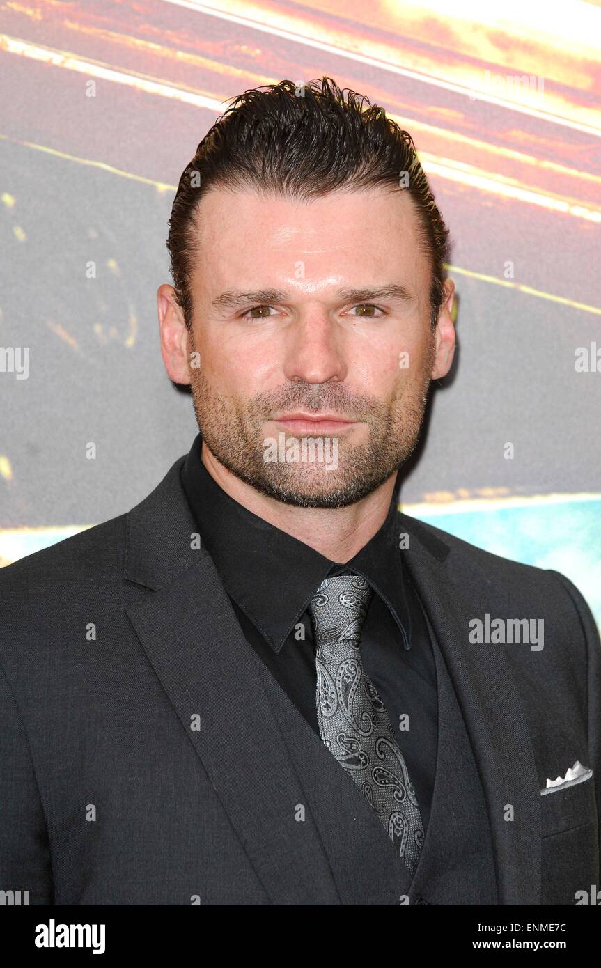 Los Angeles, California, USA. 7th May, 2015. Steve Dunlevy Mad Max Fury Road Film Premiere 07/05