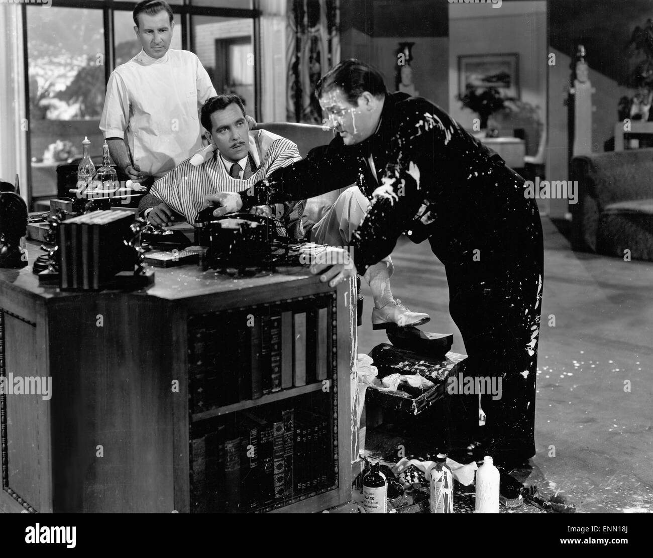 Abbott und Costello in Hollywood, USA 1945, Regie: S. Sylvan Simon, Darsteller: Lou Costello, Bud Abbott, Bob Haymes Stock Photo