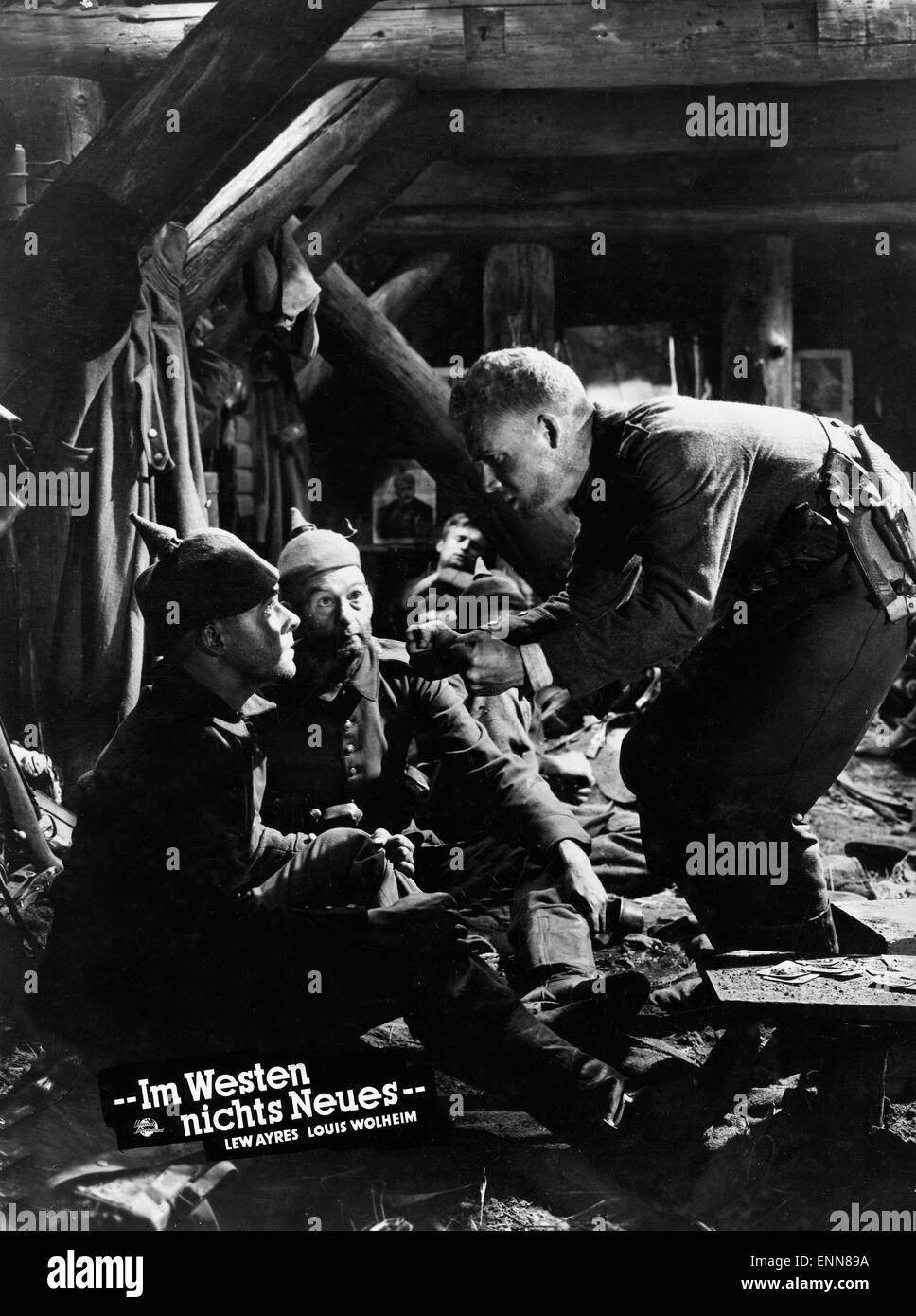 All Quiet on the Western Front, USA 1930, aka: Im Westen nichts Neues,  Regie: Lewis Milestone, Darsteller: Lew Ayres, Louis Wolh Stock Photo -  Alamy