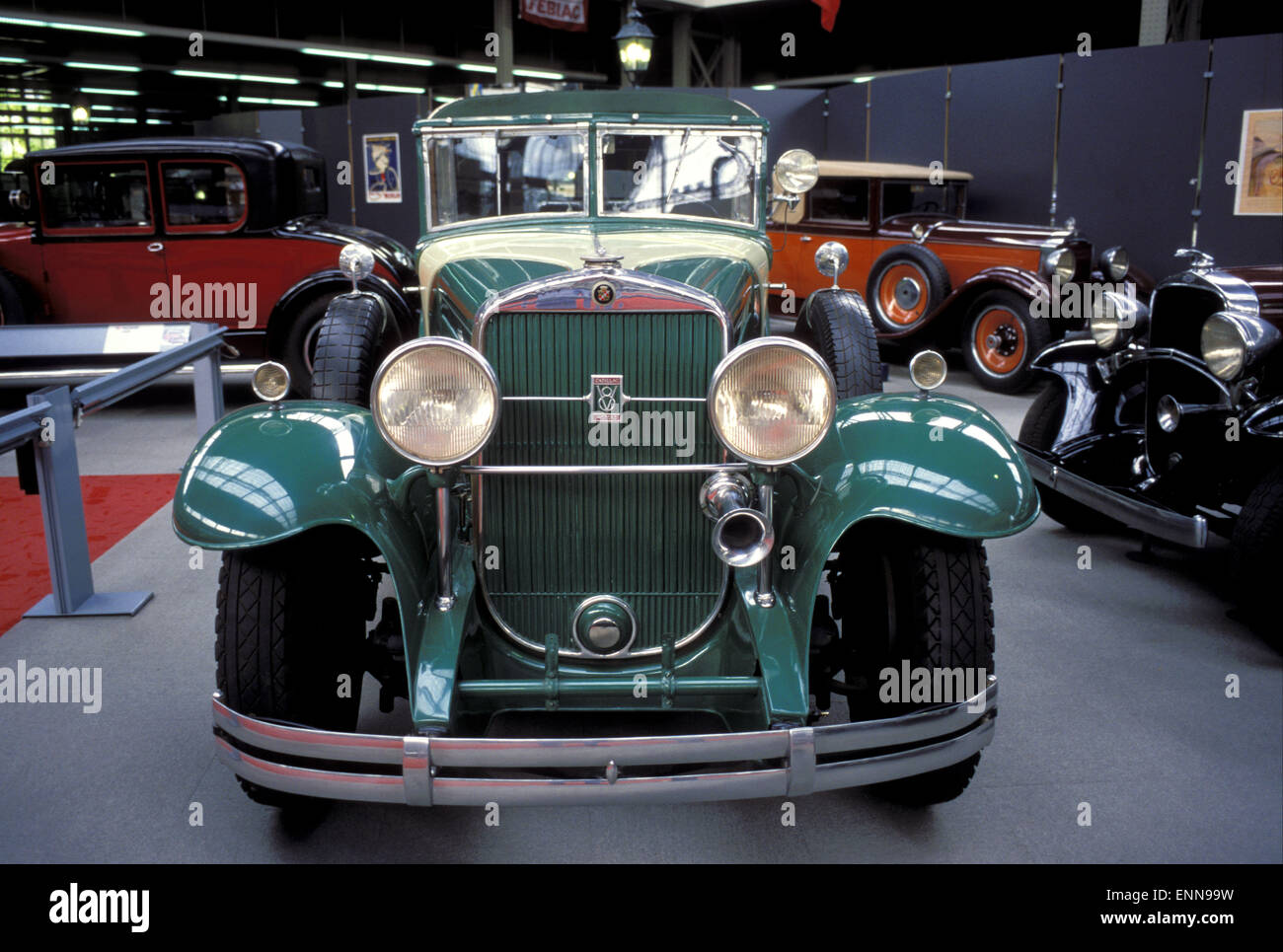 BEL, Belgium, Autoworld Museum at the Palais du Cinquantenaire, Cadillac from 1930.  BEL, Belgium, Autoworld Museum im Palais du Stock Photo