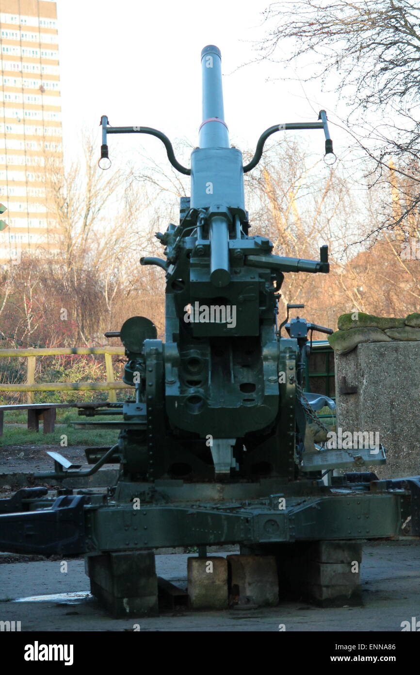 Ack ack gun hires stock photography and images Alamy