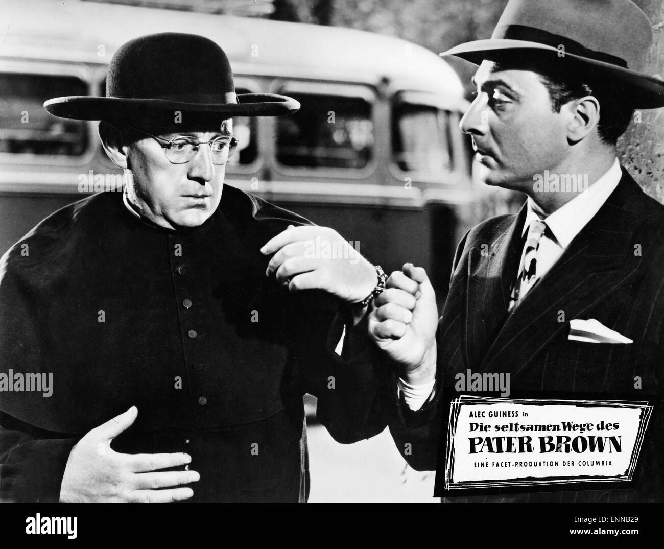 Father Brown, Großbritannien 1954, aka: Die seltsamen Wege des Pater Brown, Regie: Robert Hamer, Darsteller: Alec Guinness, Pete Stock Photo