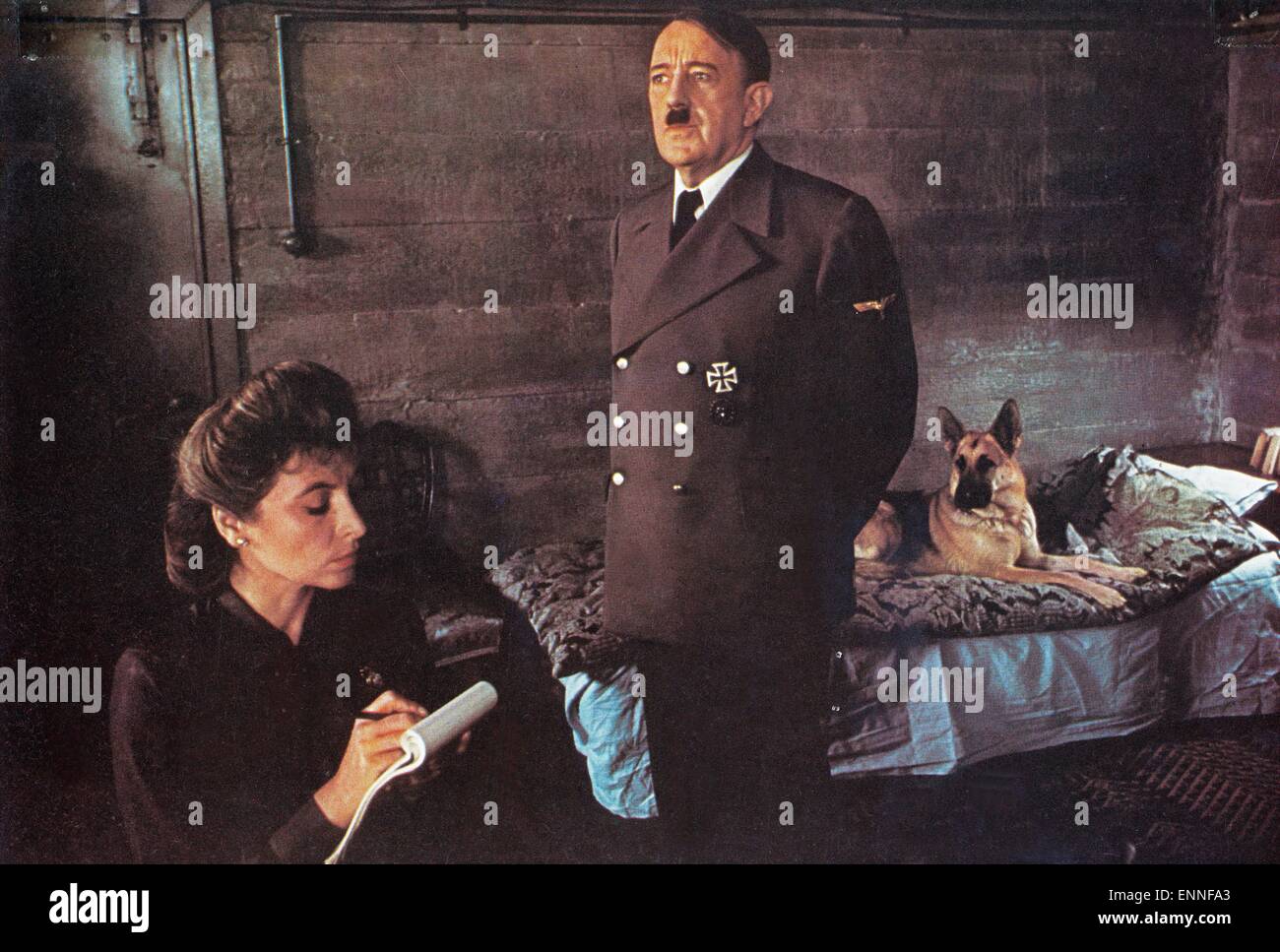 Hitler: The Last Ten Days, Großbritannien/Italien 1973, Regie: Ennio De Concini, Darsteller: Alec Guinness, Ann Lynn Stock Photo