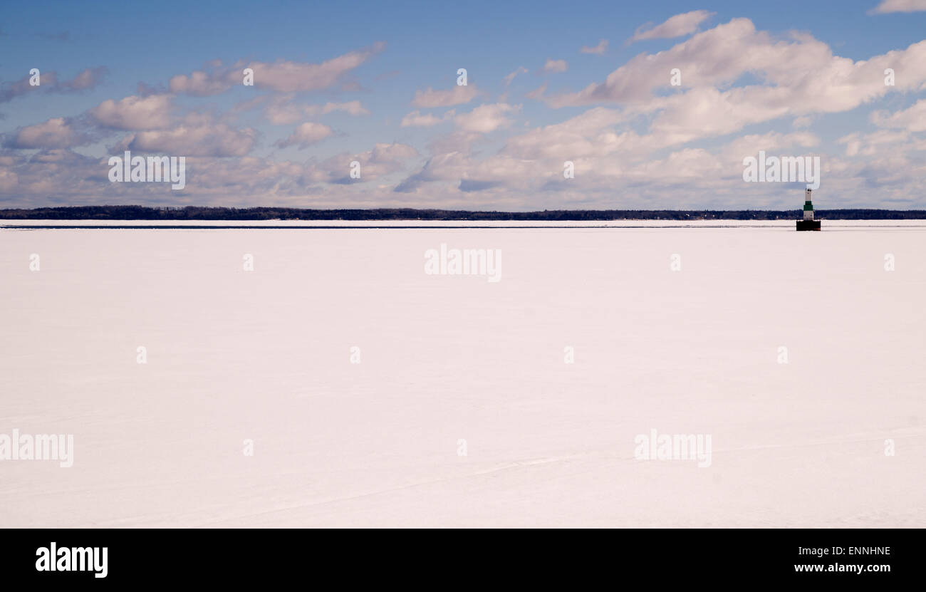 Horizontal composition frozen great lake northern united states Stock Photo