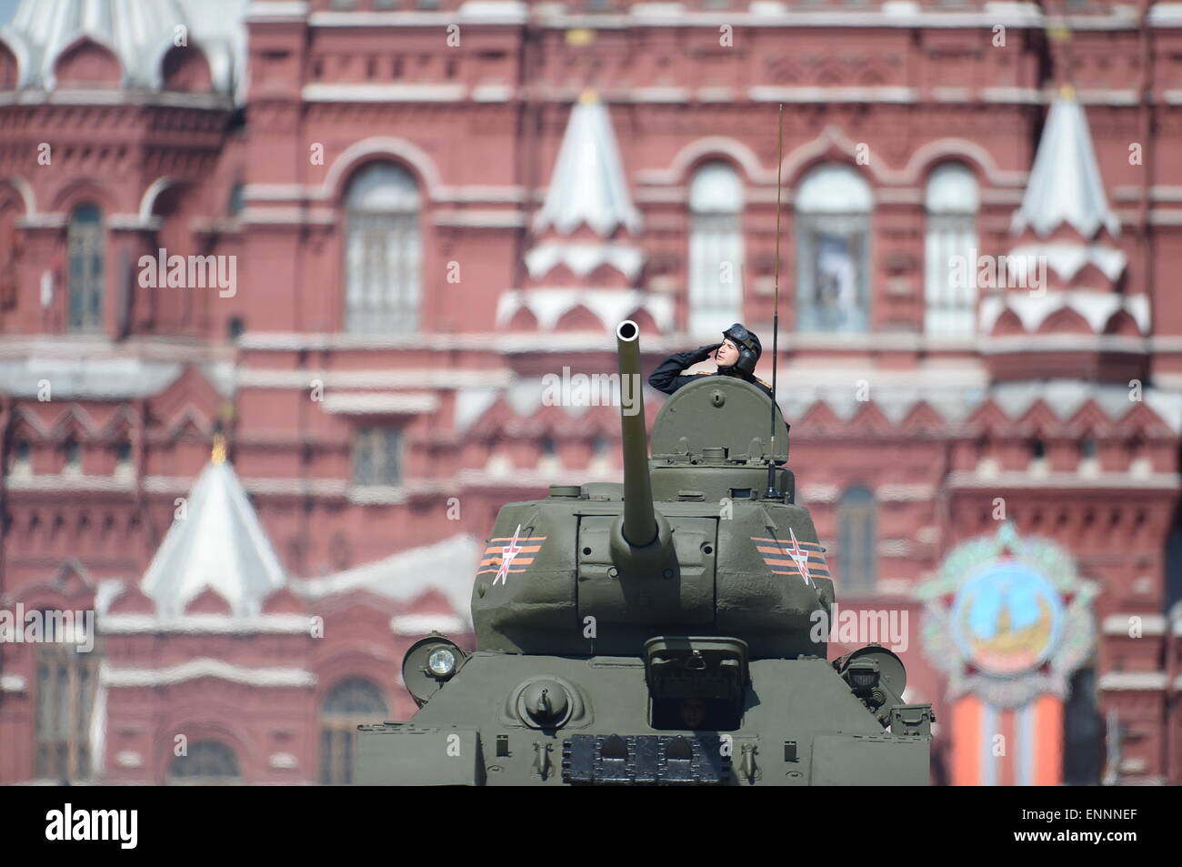 Moscow, Russia. 9th May, 2015. A T-34 tank moves on the Red Square during a military parade marking the 70th anniversary of the victory in the Great Patriotic War, in Moscow, Russia, May 9, 2015. Credit:  Jia Yuchen/Xinhua/Alamy Live News Stock Photo