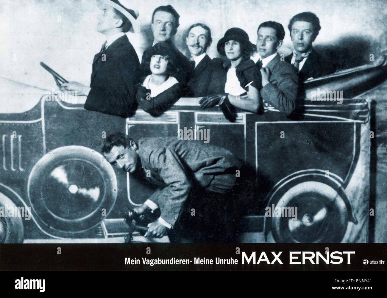 Max Ernst: Mein Vagabundieren - Meine Unruhe, Deutschland 1991, Regie: Peter Schamoni, Darsteller: Max Morise, Max Ernst, Simone Stock Photo