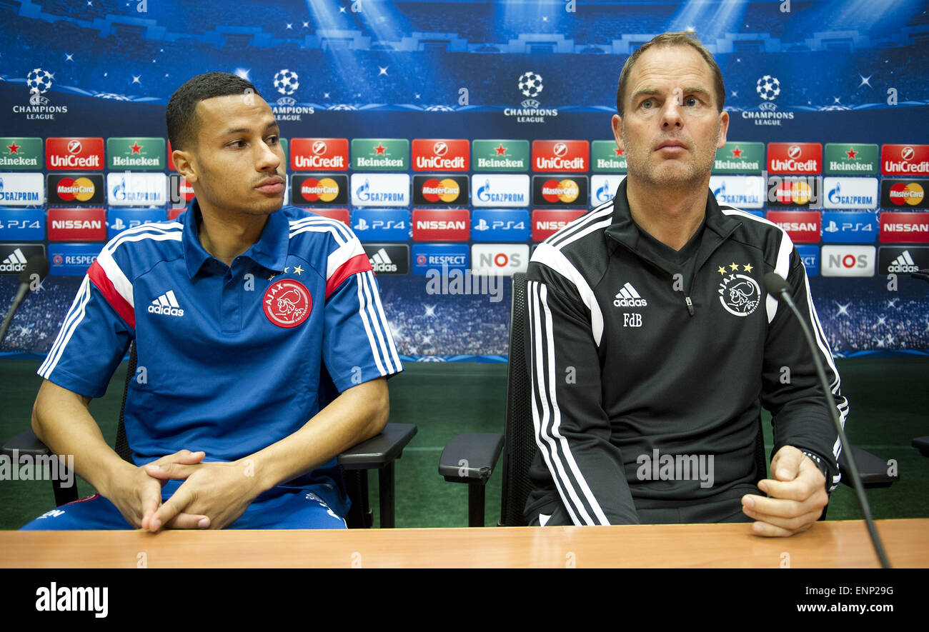 AFC Ajax head coach Frank de Boer and AFC Ajax defender Ricardo van Rhijn attend a press conference at the Amsterdam ArenA ahead of the UEFA Champions League Group match against Barcelona  Featuring: Frank de Boer,Ricardo van Rhijn Where: Amsterdam, Netherlands When: 04 Nov 2014 Stock Photo