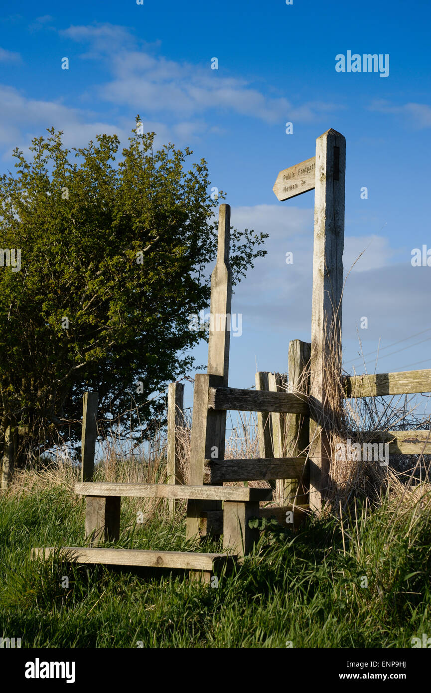 A finger post points the way for a public footpath in Northumberland Stock Photo
