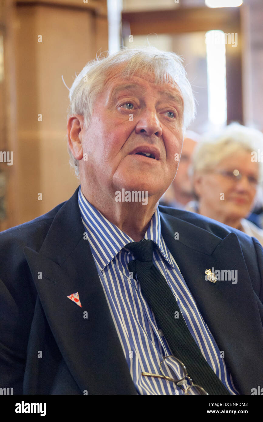 Holy Trinity Church, Chesterton, UK. 8 May 2015. Husband Colin Gregory at the Memorial Service for the life of Singer/Songwriter Jackie Trent. Credit:  John Henshall / Alamy Live News PER0552 Stock Photo