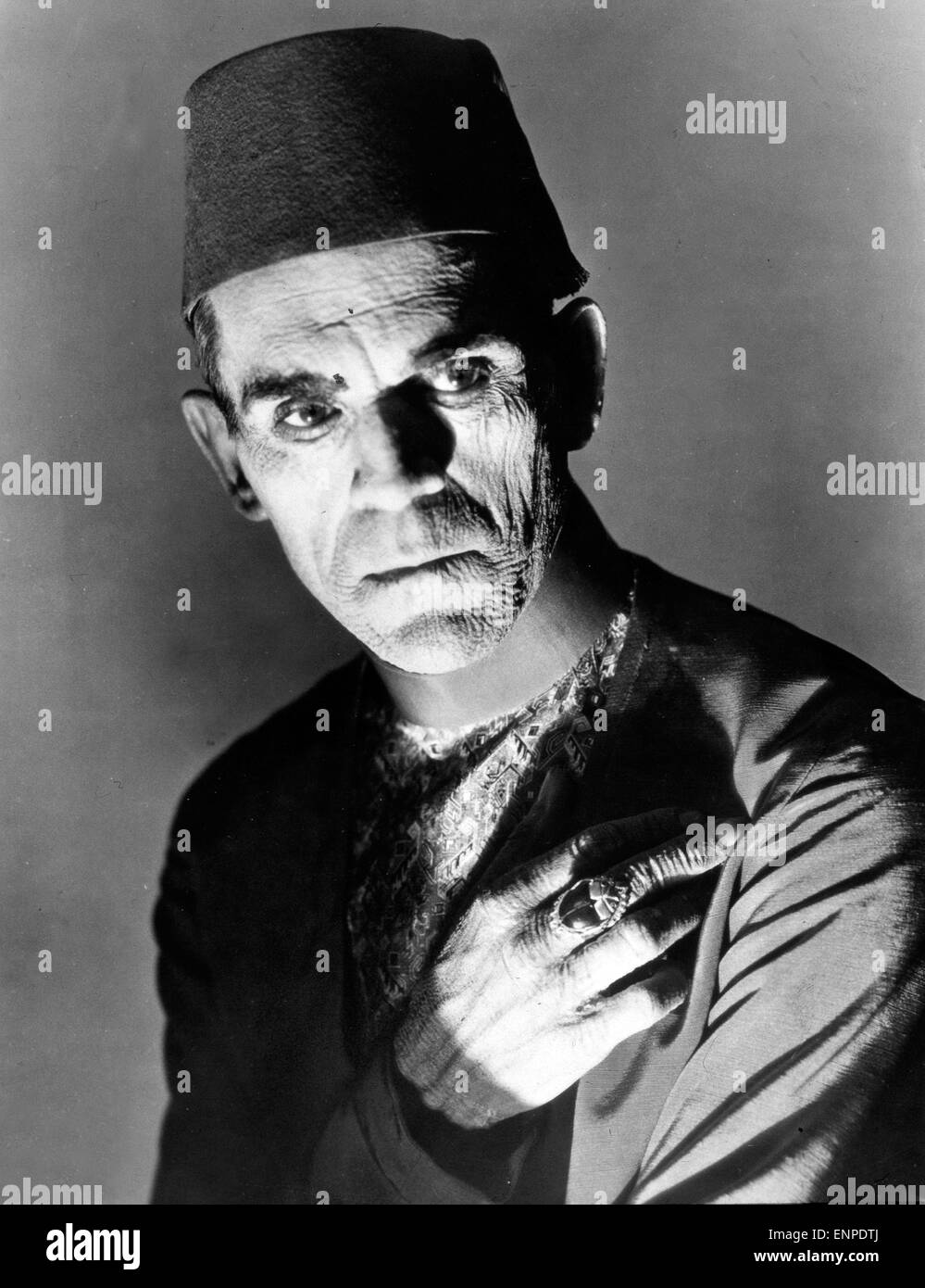 The mummy 1932 boris karloff hi-res stock photography and images - Alamy