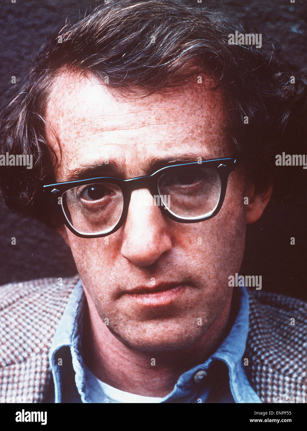 Filmregisseur und Schauspieler Woody Allen, Portrait, 1983 Stock Photo Alamy