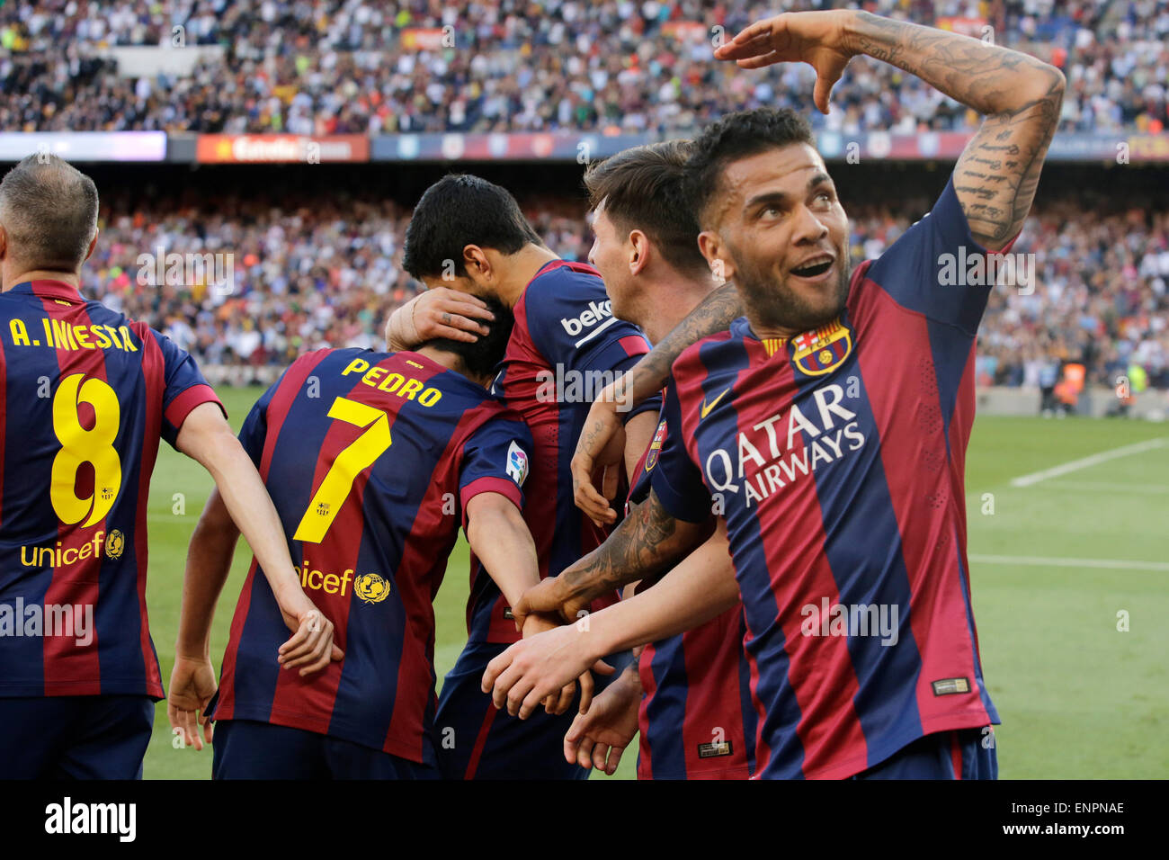 Barcelonas lionel messi celebrates with pedro hi-res stock photography