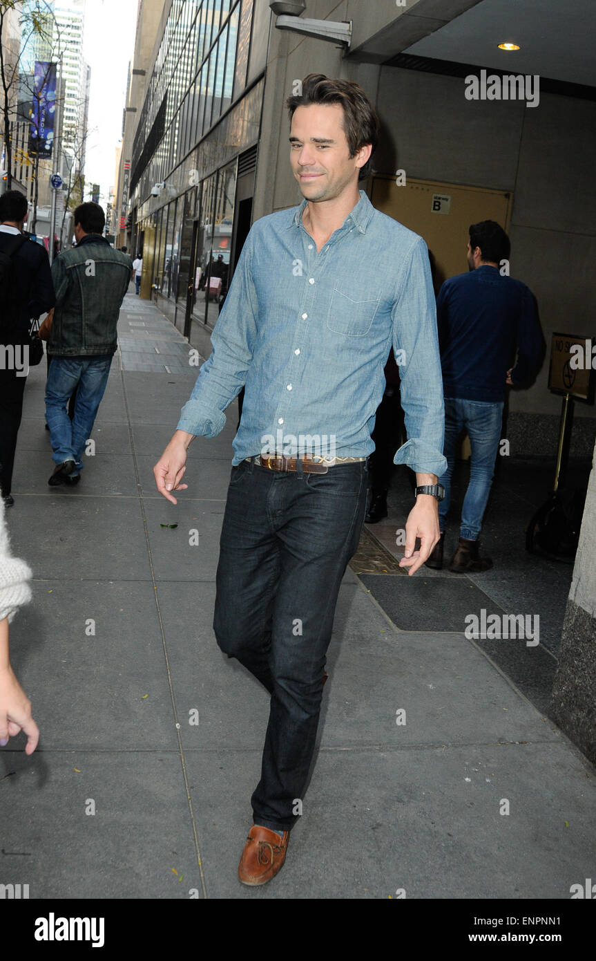 David Walton leaving NBC Studios Featuring David Walton Where New