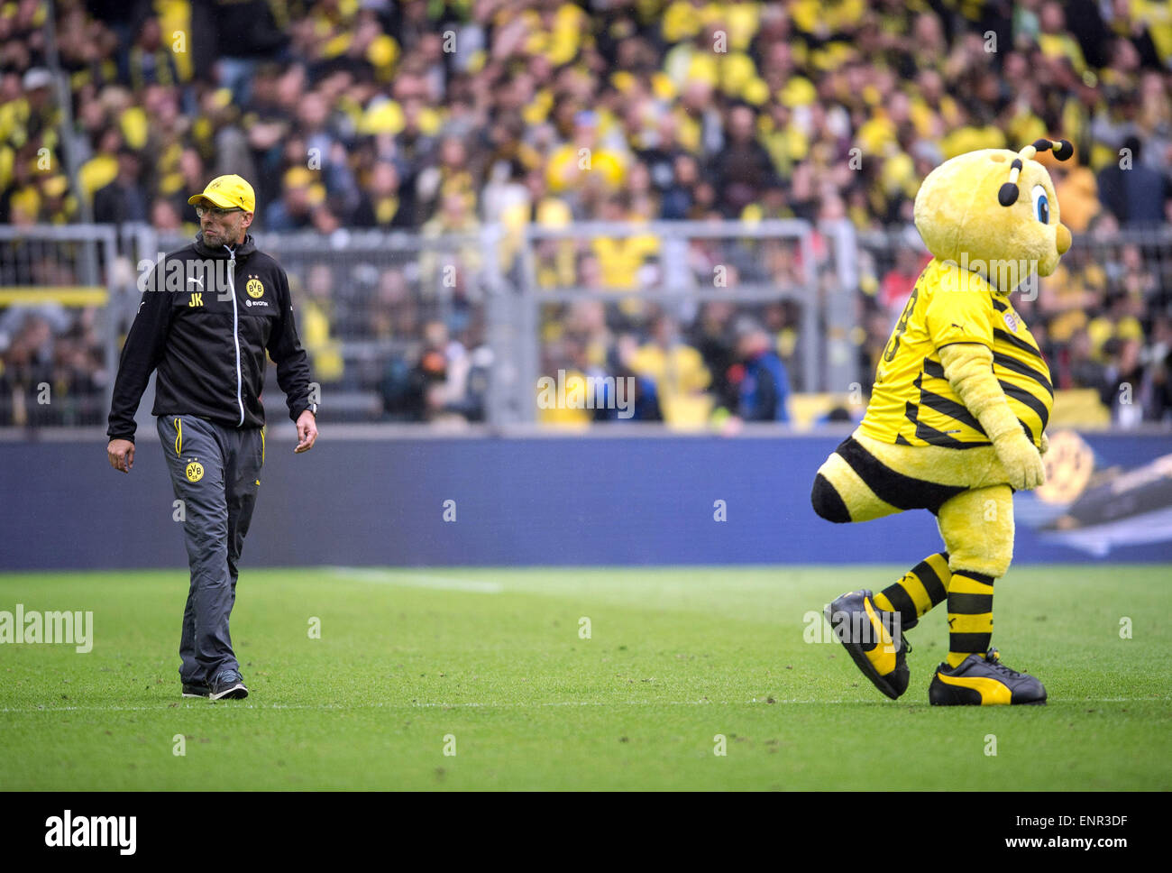 Page 9 Football Emma High Resolution Stock Photography And Images Alamy