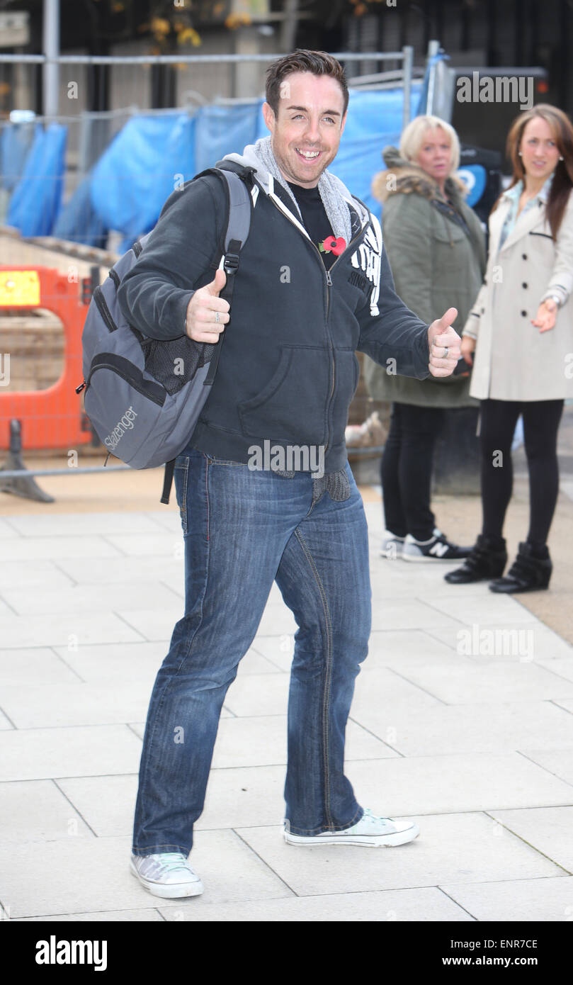 Stevie Ritchie Singer Stevi Ritchie outside a dance studio in London Featuring: Stevi Ritchie ...