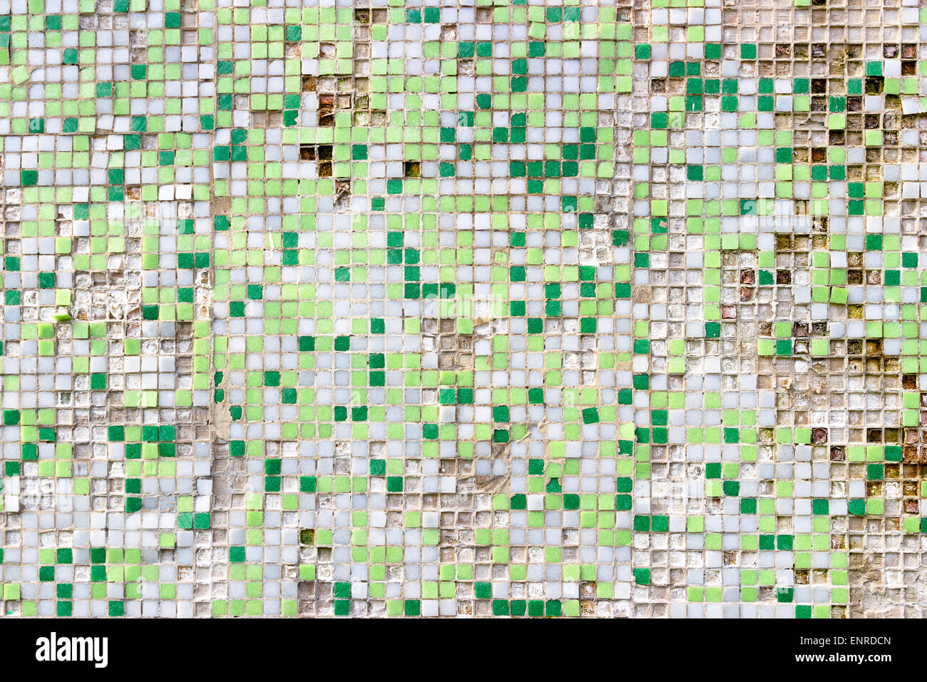 Texture broken tiles mosaic hi-res stock photography and images - Alamy