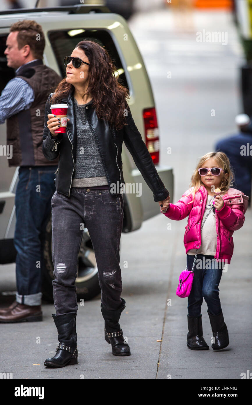 Bethenny Frankel and Bryn out in TriBeCa Featuring: Bethenny Frankel, Bryn  Hoppy Where: Manhattan, New York, United States When: 28 May 2015 C Stock  Photo - Alamy