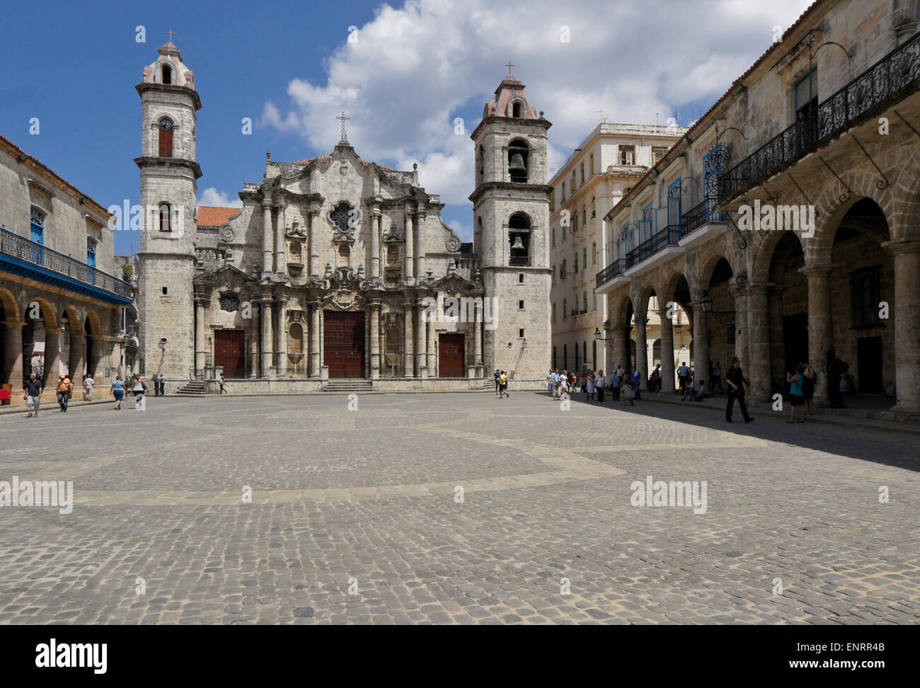 The cathedral on Plaza de la Catedral (Cathedral Square), Habana Vieja (Old Havana), Cuba Stock Photo