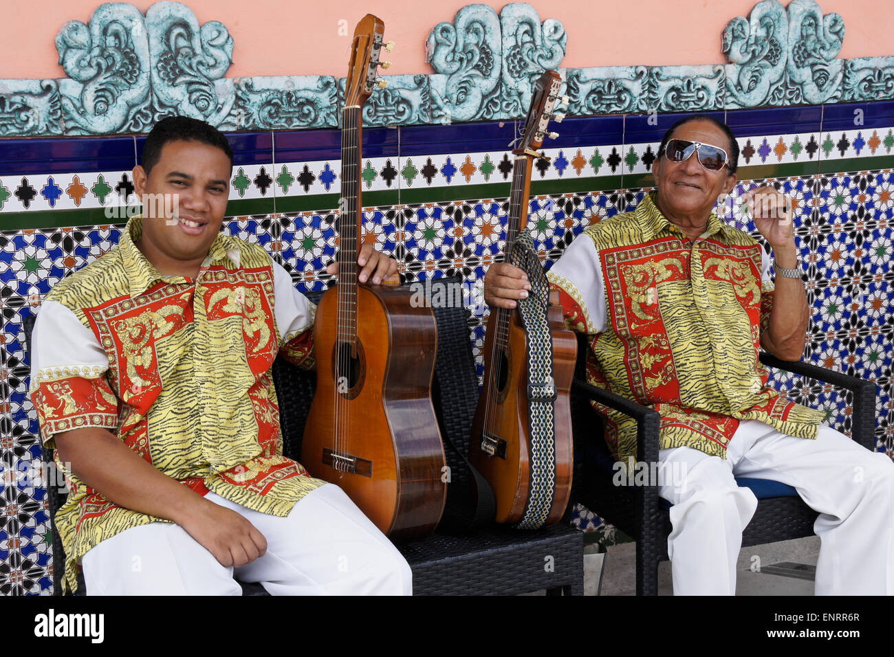 Guitar players at Ambos Mundos Hotel, Habana Vieja (Old Havana), Cuba Stock Photo
