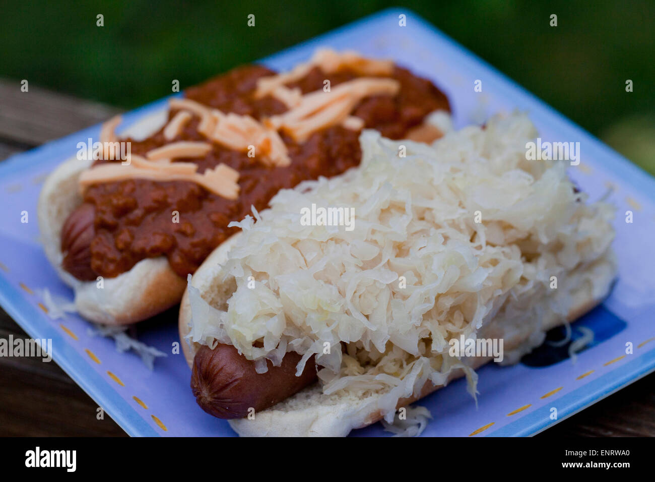 Hot dog chili hires stock photography and images Alamy