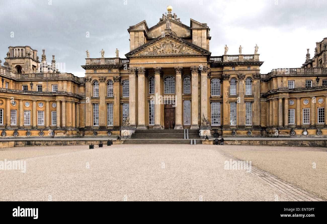 The Great Court at Blenheim Palace, home to the 12th Duke of Marlborough,  in Woodstock, Oxfordshire, England, United Kingdom Stock Photo - Alamy