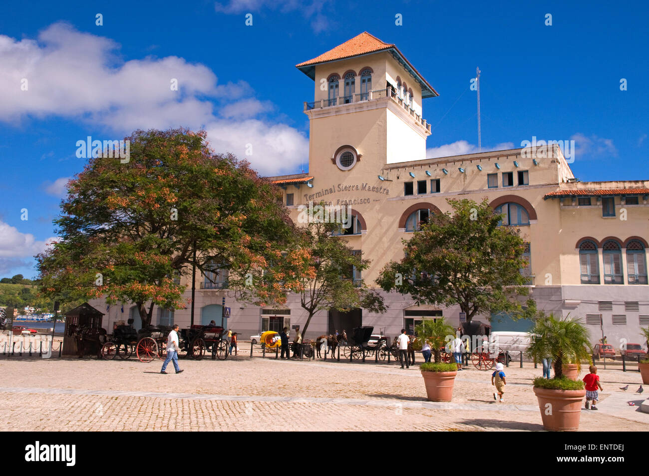 The old station and plaza in Havana, Cuba Stock Photo Alamy
