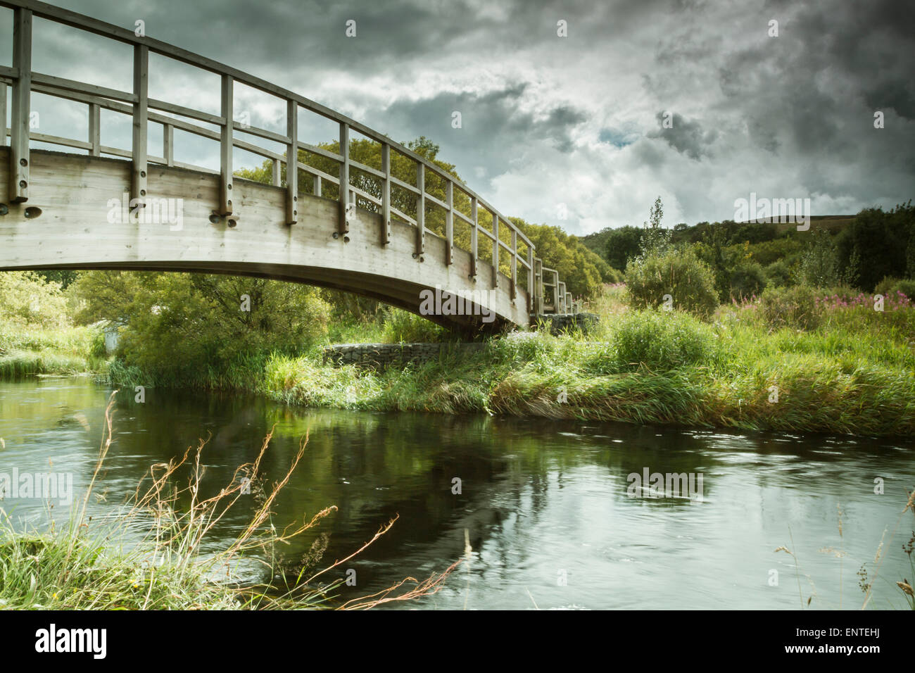Bridge crossing over the River Doon, Doon Valley, Dalmellington, Dumfries and Galloway, Scotland, UK Stock Photo