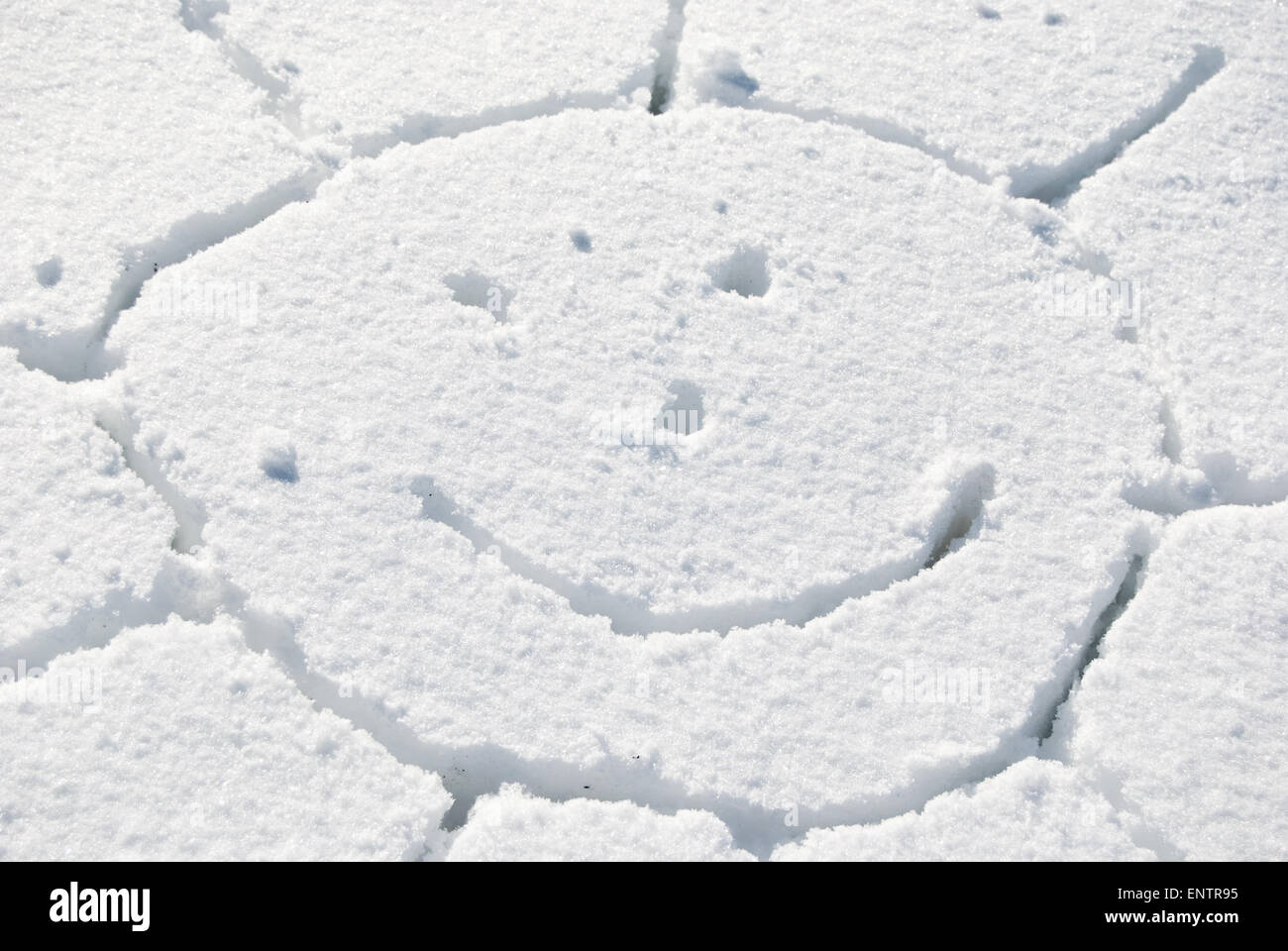 Drawing snow sun winter hi-res stock photography and images - Alamy