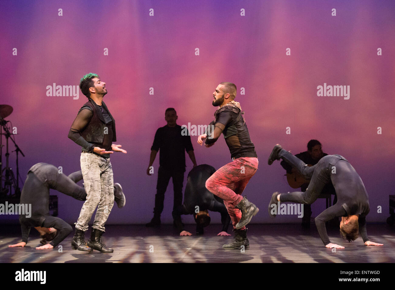 UK Premiere of Titanium, a show fusing Flamenco, Breakdance and Hip Hop choreographed by Rojas and Rodriguez of Nuevo Ballet Espanol, opens at the Peacock Theatre, London. Running from 5-23 May 2015. Dancers: Angel Rojas, Carlos Rodriguez, Cristian Garcia Ballesteros, Iker Karrera, Fran Eliu, Sergio Melantuche, Elhiu Vazquez, Omar Fraile and Juan Pablo Trejo. Stock Photo