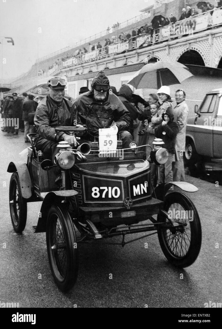 A competitor in the London to Brighton veteran car run seen here on the promenade at Brighton at the end of the run . 4st November 1979 Stock Photo