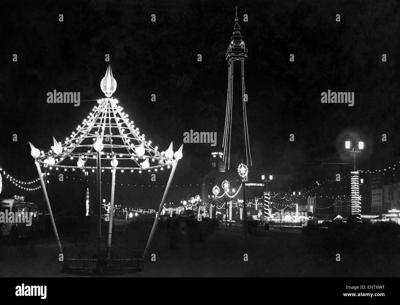 Blackpool illuminations historical Black and White Stock Photos