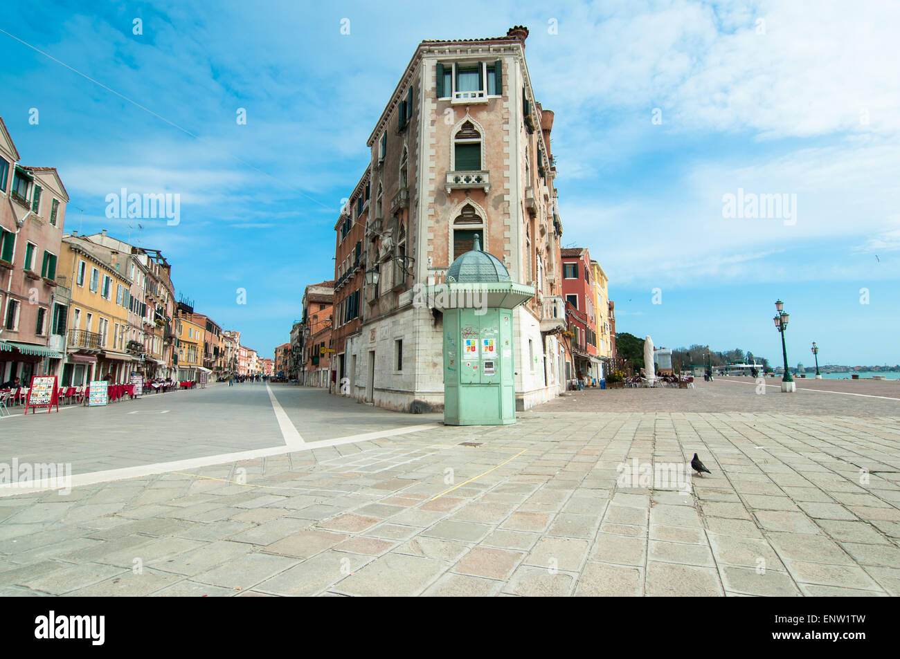 Appartment building separating Via Giuseppe Garibaldi and the Riva dei Sette Martiri in Venice, Italy Stock Photo