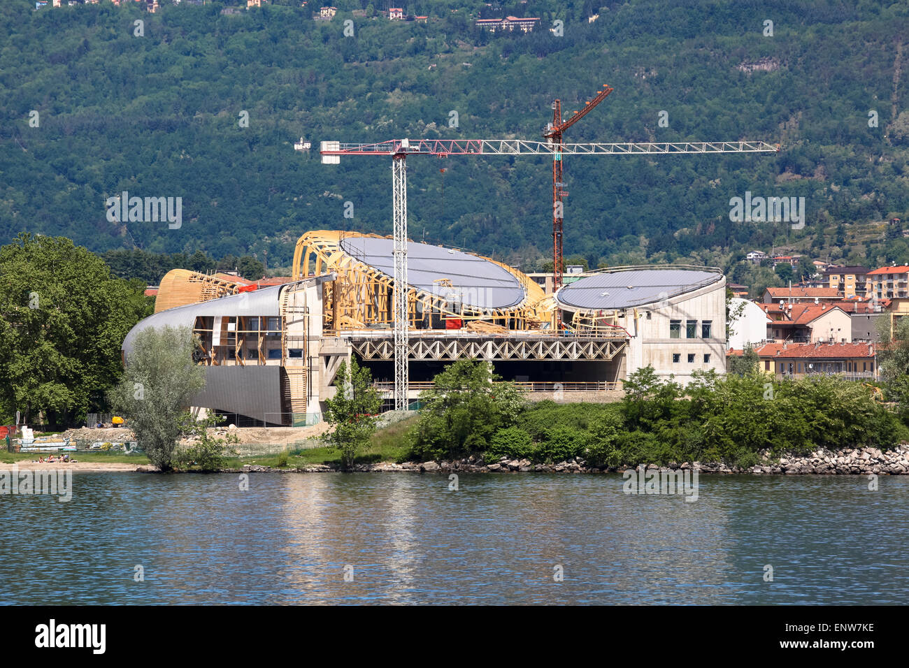HAPPY STREETS SALVADOR PÉREZ ARROYO Vietnam through the lens of a Spanish architect