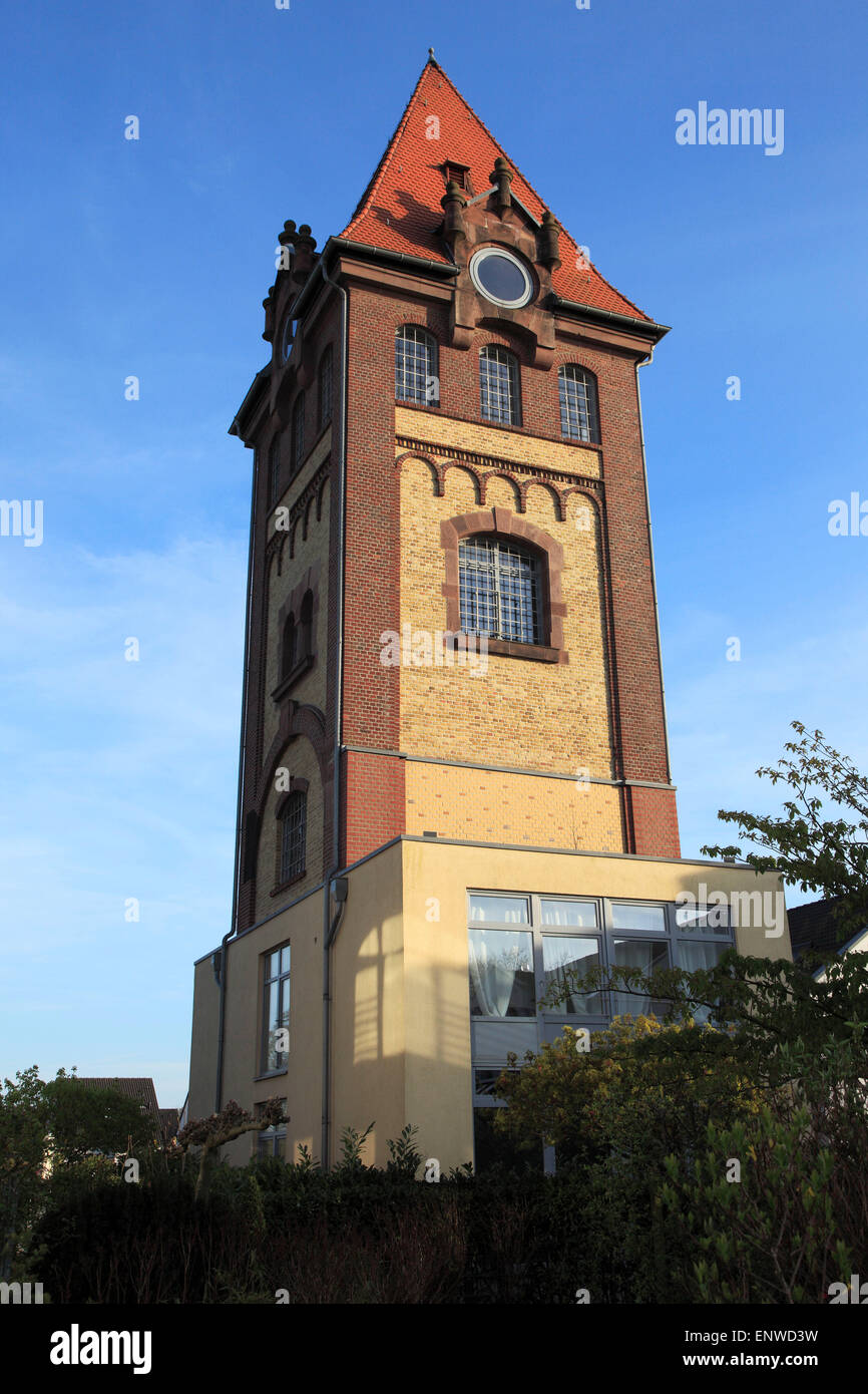 Vestiaturm von Carl Kleinert, ehemals Wasserturm von Schlachthof und Fleischwarenfabrik Vestia in Gelsenkirchen-Buer, Ruhrgebiet, Nordrhein-Westfalen Stock Photo