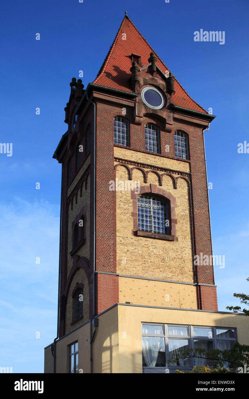 Vestiaturm von Carl Kleinert, ehemals Wasserturm von Schlachthof und Fleischwarenfabrik Vestia in Gelsenkirchen-Buer, Ruhrgebiet, Nordrhein-Westfalen Stock Photo