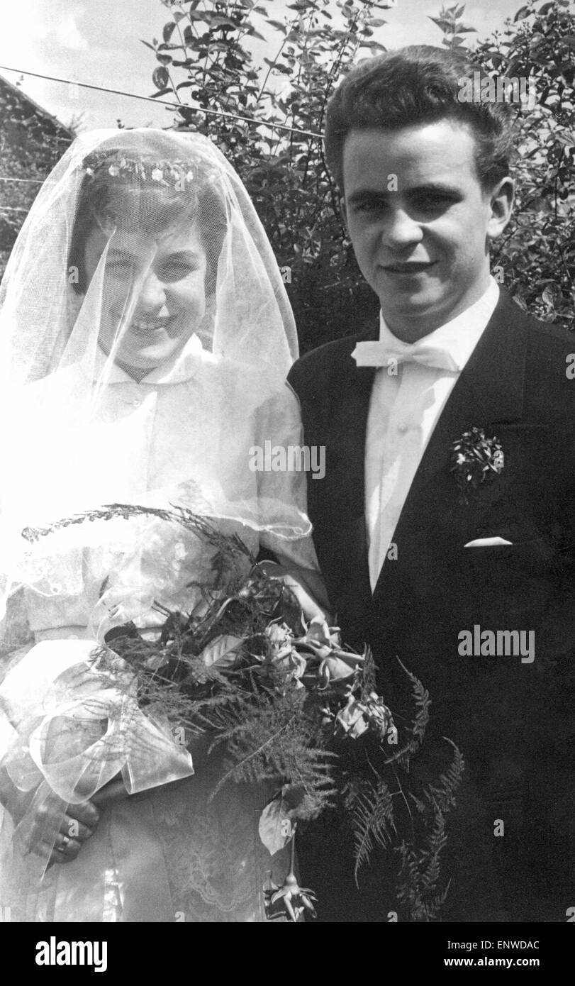 Fifties, wedding image, bride 18 to 22 years, bridegroom 20 to 25 years, Doris, Fredi Stock Photo