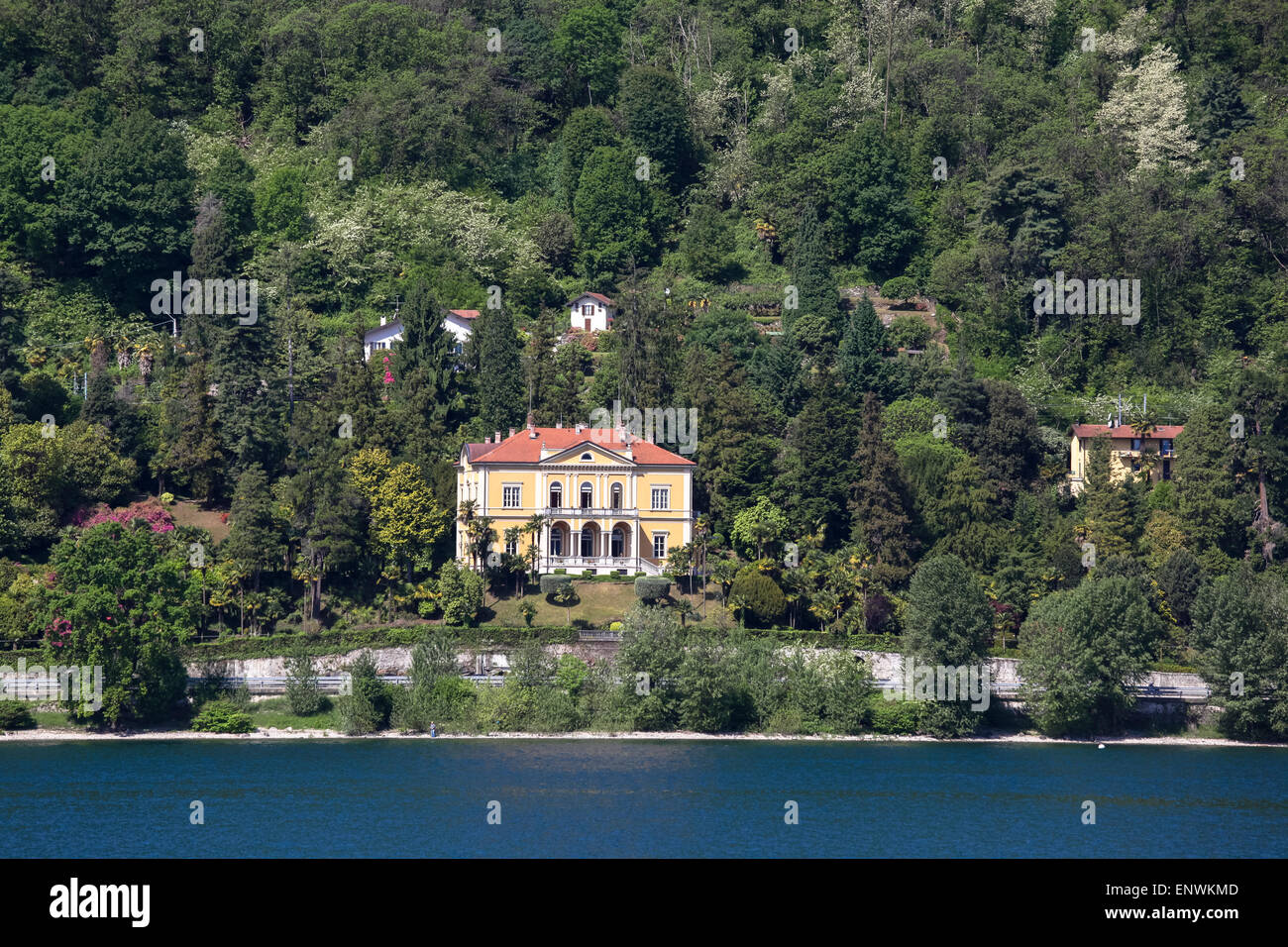 A villa on the shores of Lake Maggiore, Italy Stock Photo Alamy