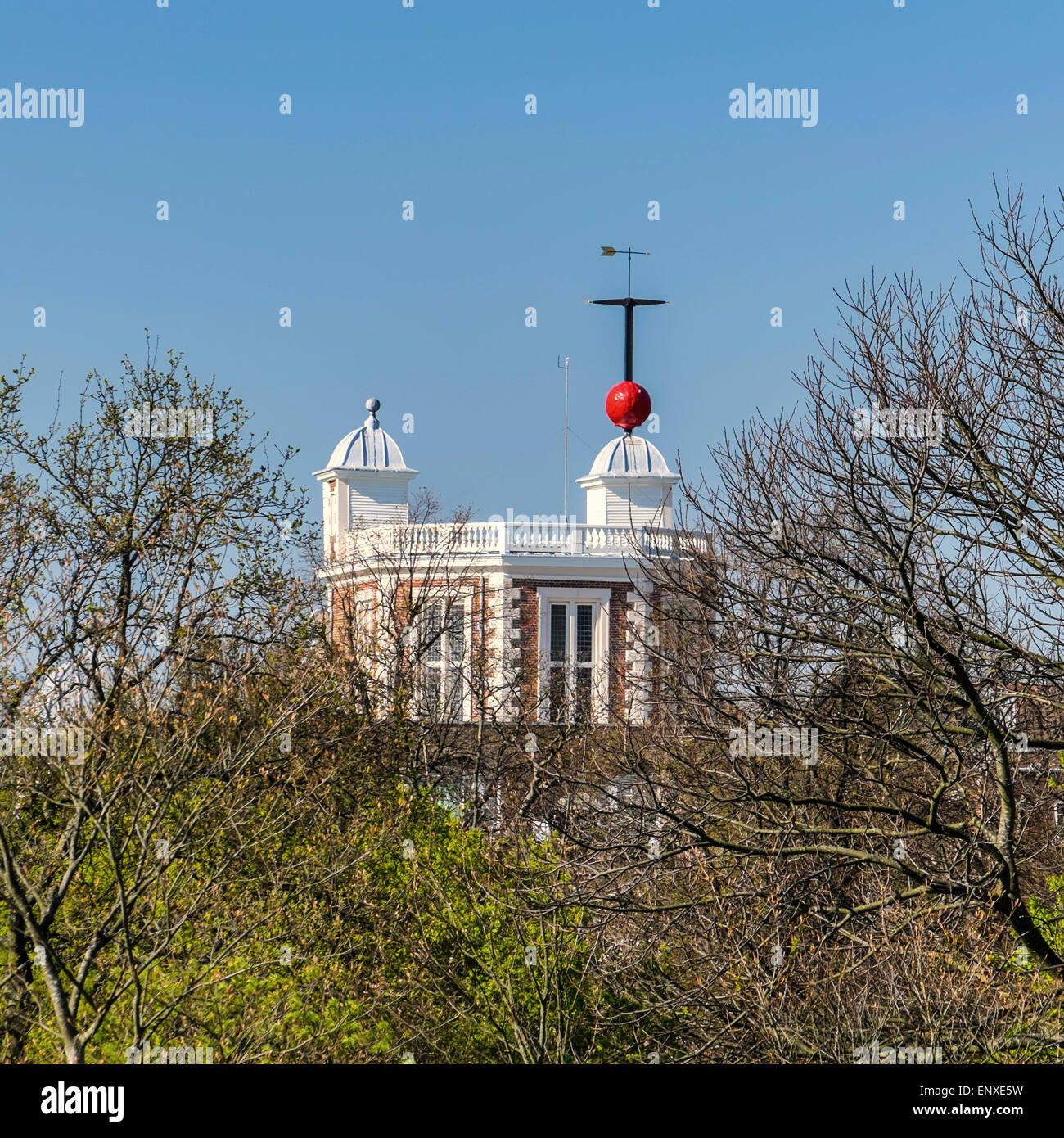 Royal Observatory and red time ball, home of Greenwich mean Time and the Prime Meridien Line Greenwich Park, London Stock Photo