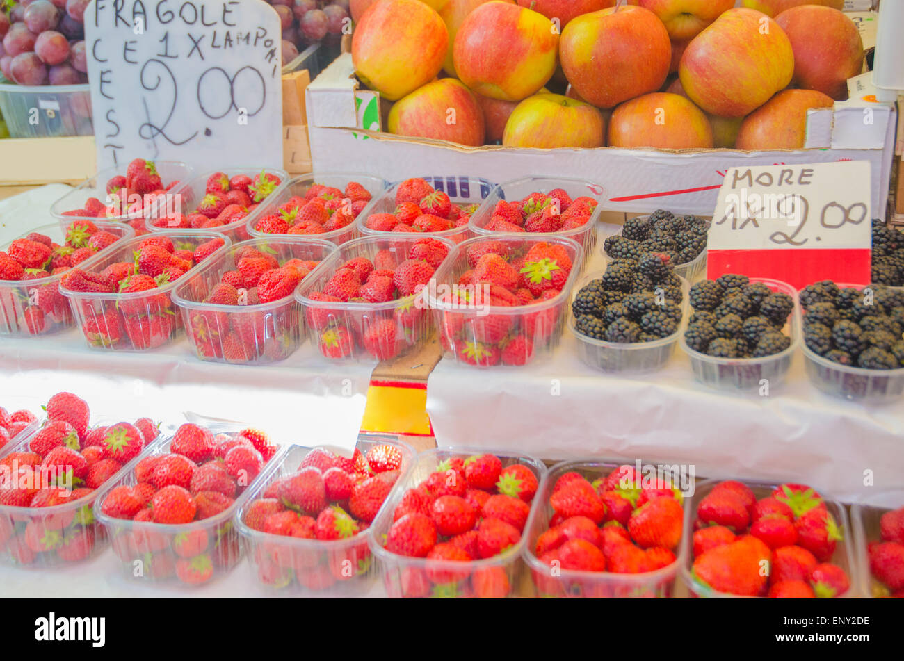 Fruits and vegetables at the market stall Stock Photo - Alamy