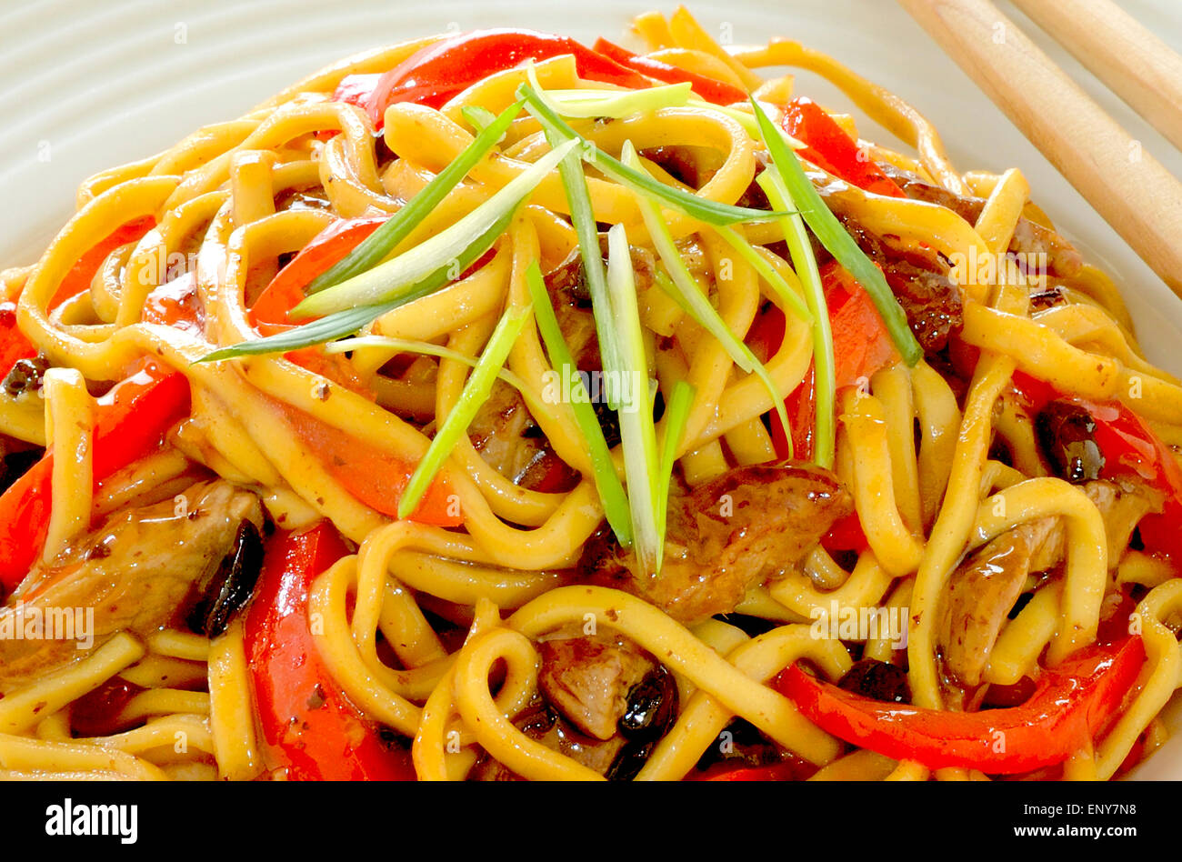 NOODLES WITH BEEF WITH BLACK BEAN SAUCE STIR FRY Stock Photo