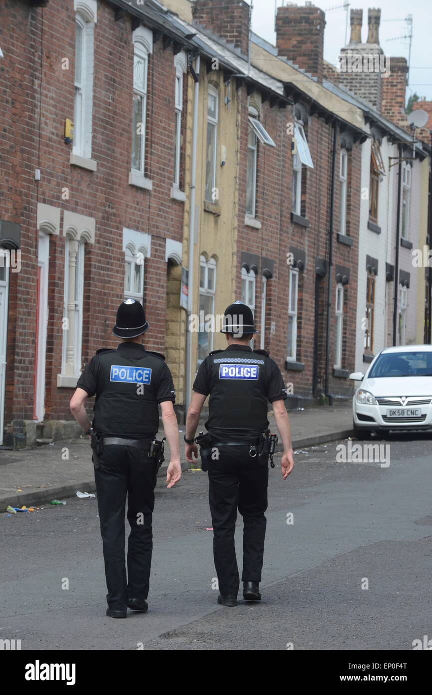 Police officers on patrol on the streets of Page Hall in Sheffield, England Stock Photo